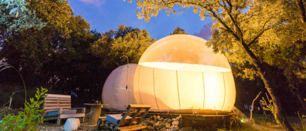 Escapade romantique en bulle avec Spa